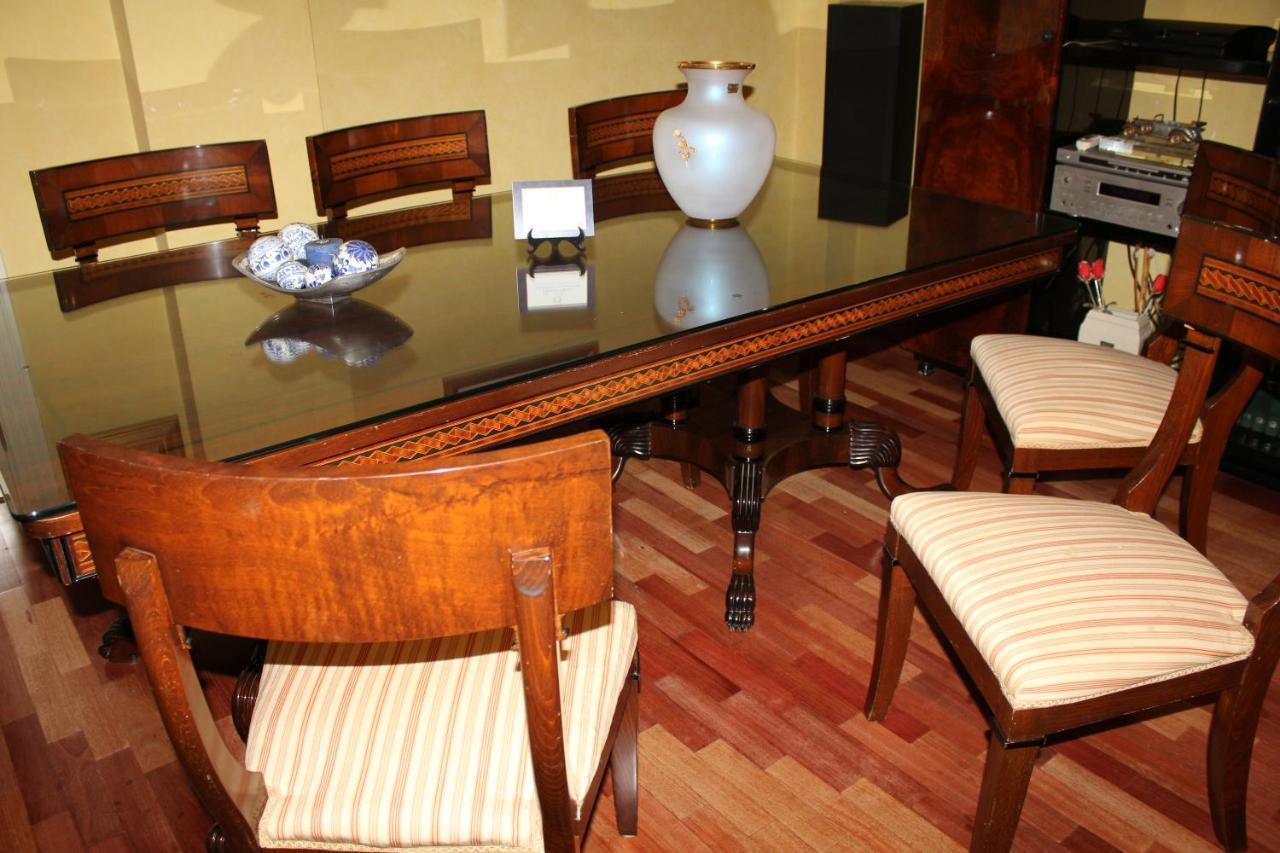 Granada Villa