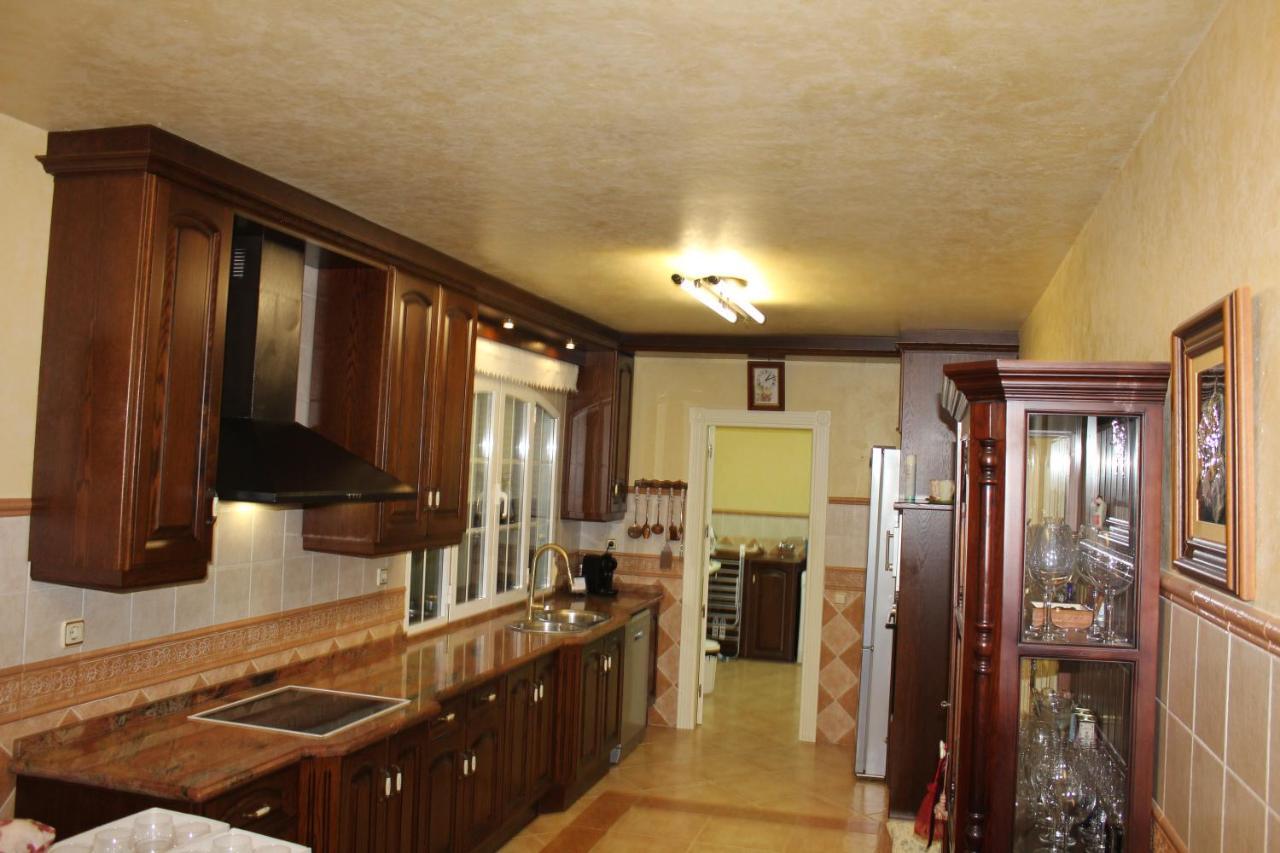 Granada Villa
